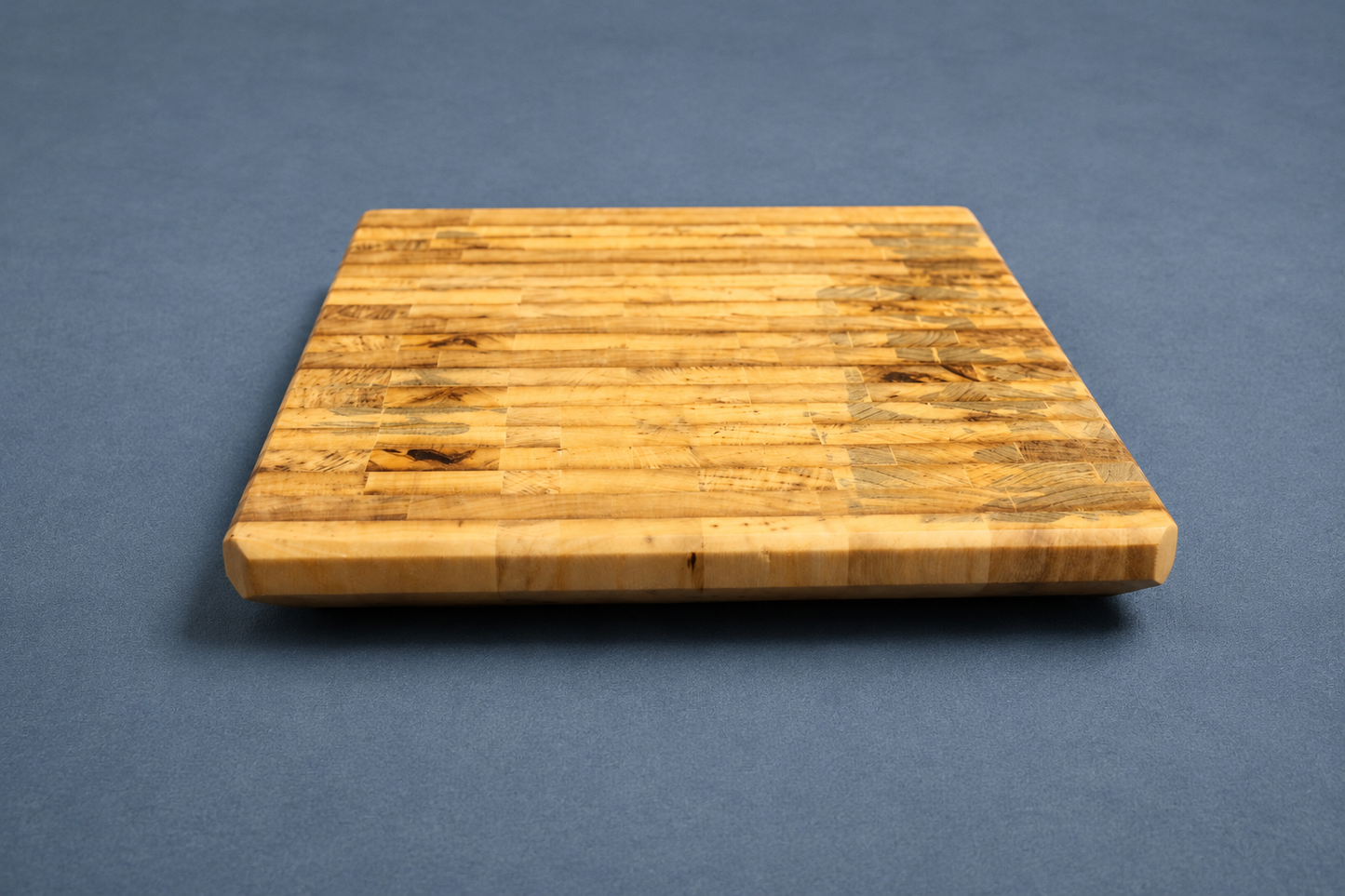 Handcrafted Magnolia End Grain Cutting Board with Beveled Bottom Handle (14" x 13")
