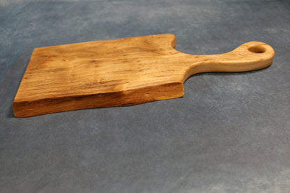 Handcrafted Live Edge Southern Magnolia Charcuterie Board (8" x 11" with 6" handle)